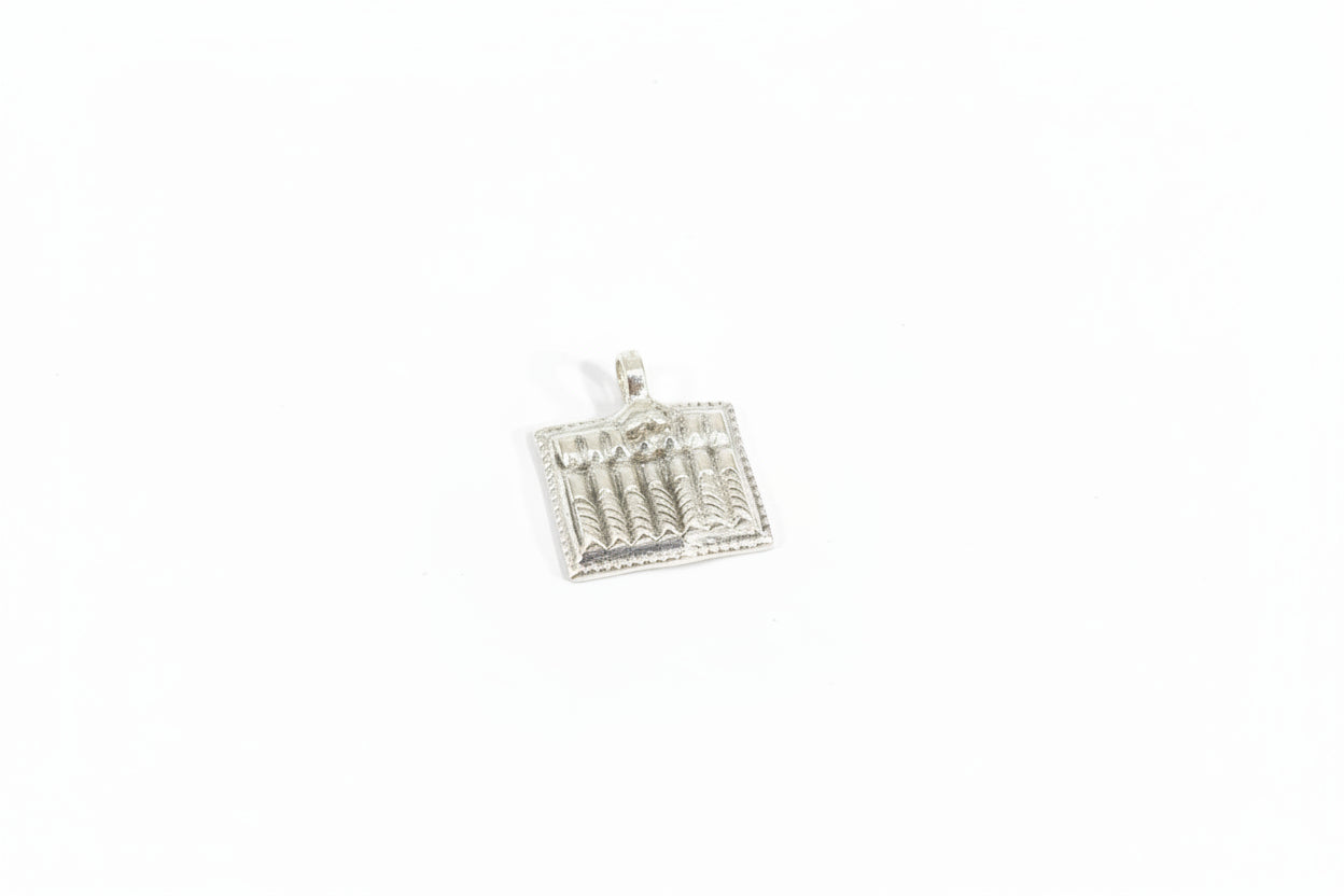 सप्तर्षि Saptrishi .9g1.8cm (in silver)