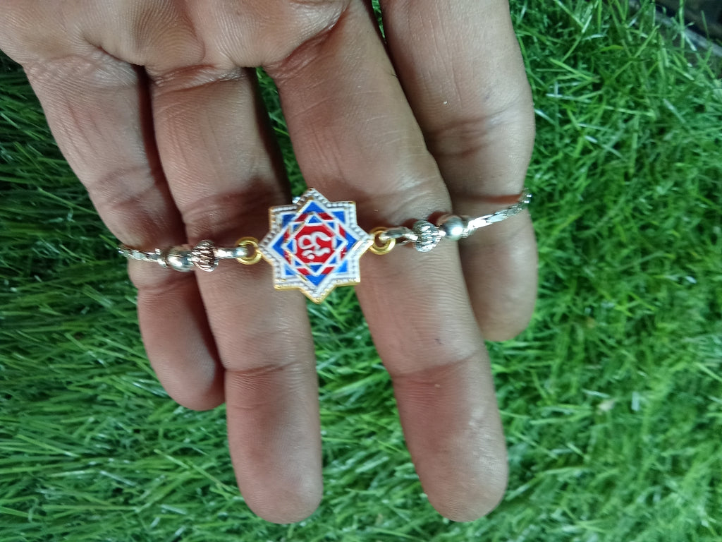 अA1AR2(Rakhi)