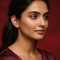लौंग nose pin 80mg(in gold)