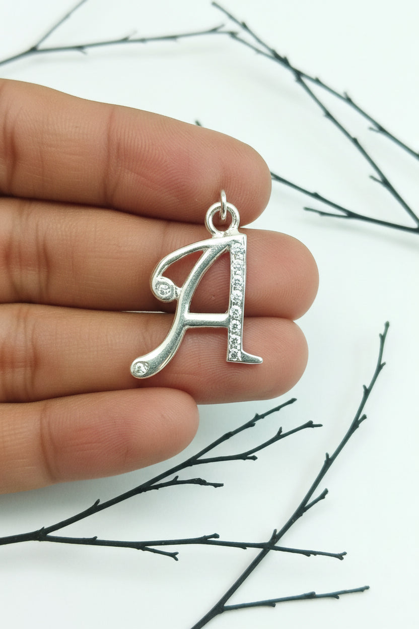 ए पैंडल A pandate2.23g.5"(in silver)