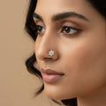 लौंग nose pin460mgC Long (in gold)