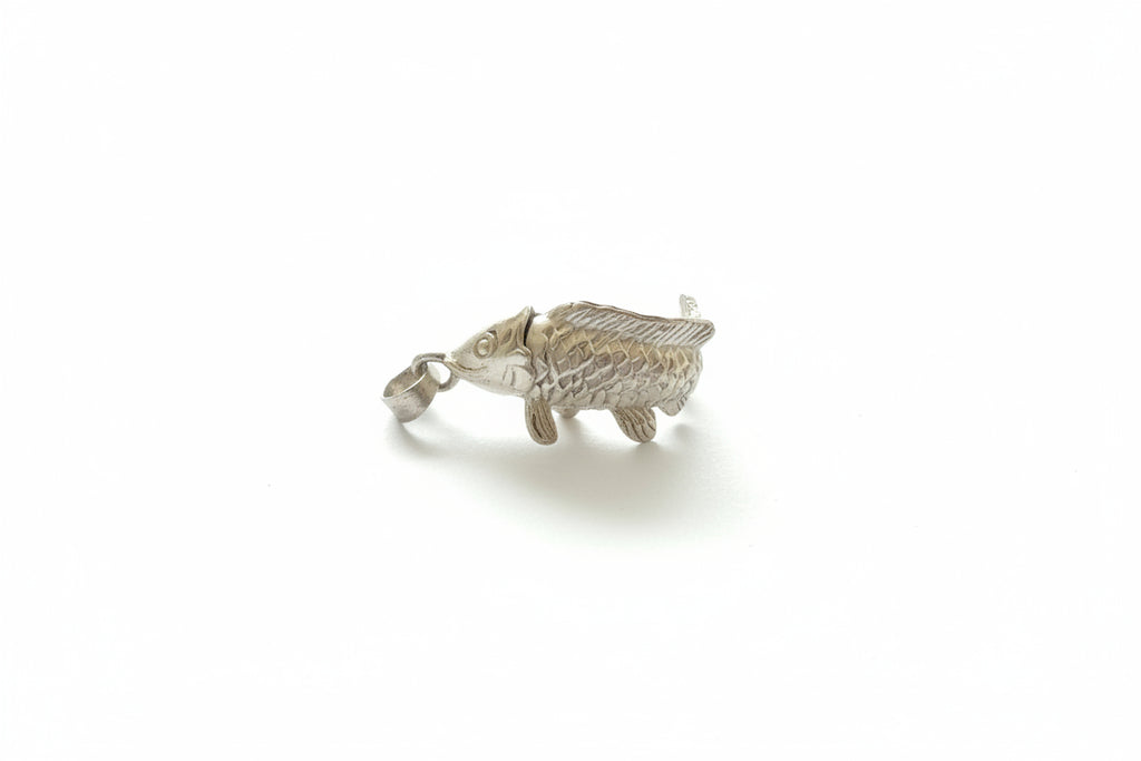 मछली movable fish 5.98g3.26cm (in silver)