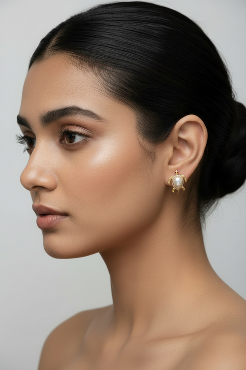18 kt gold studs(Jewellery)