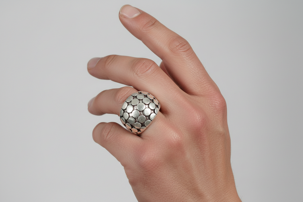 Dotted Ring (Silver)