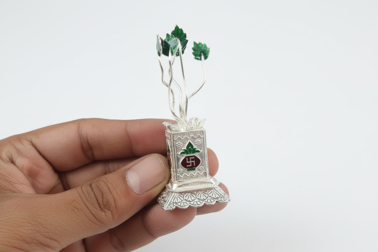 Tulsi Tree 10.77g5.8g (in Silver)