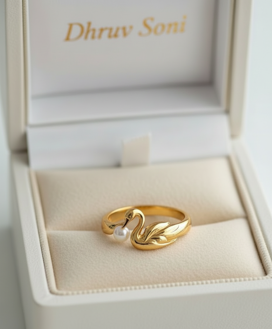 18kt gold ring (jewellery)