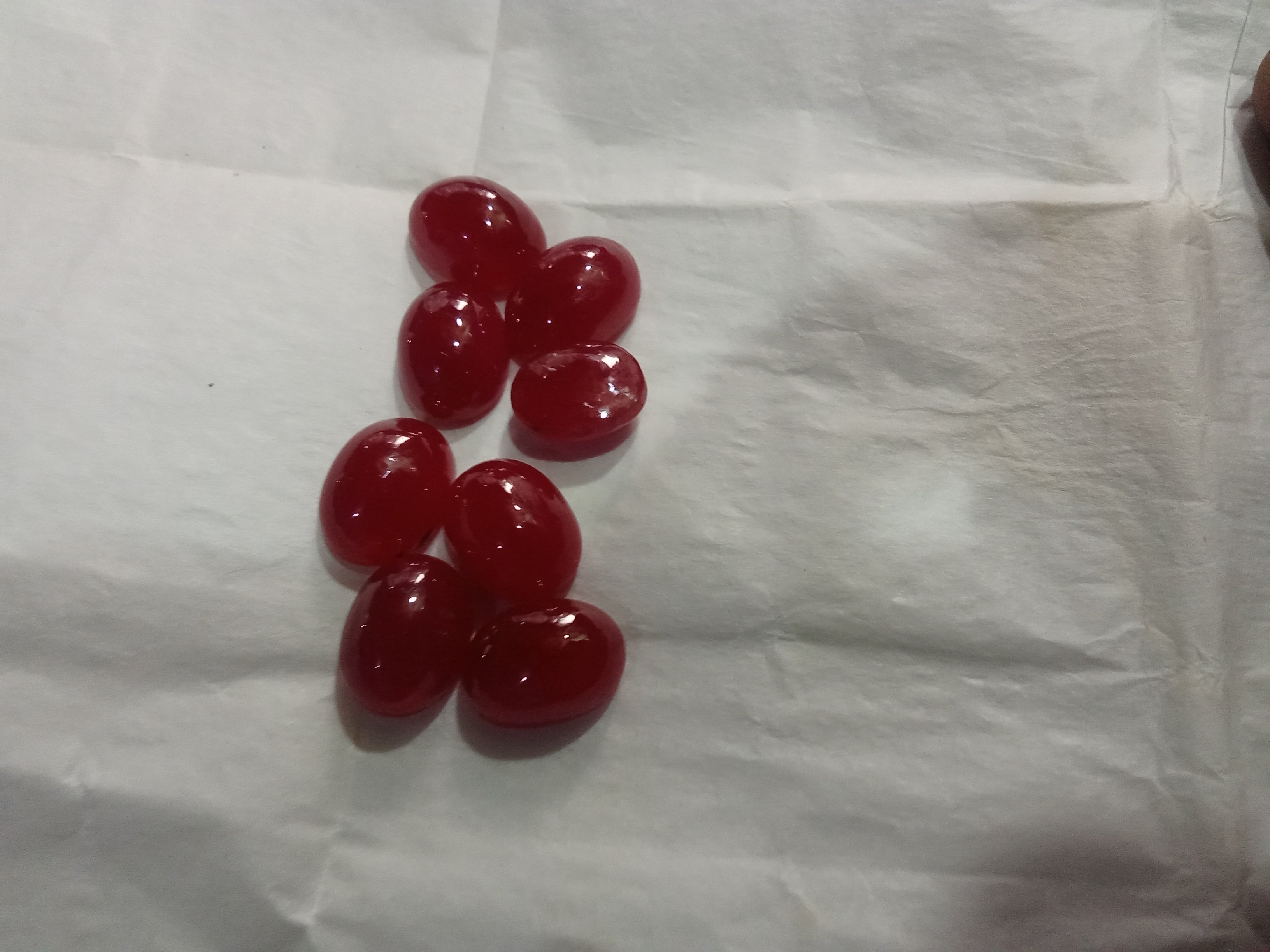 अंगेट red hawuek 65.4ct